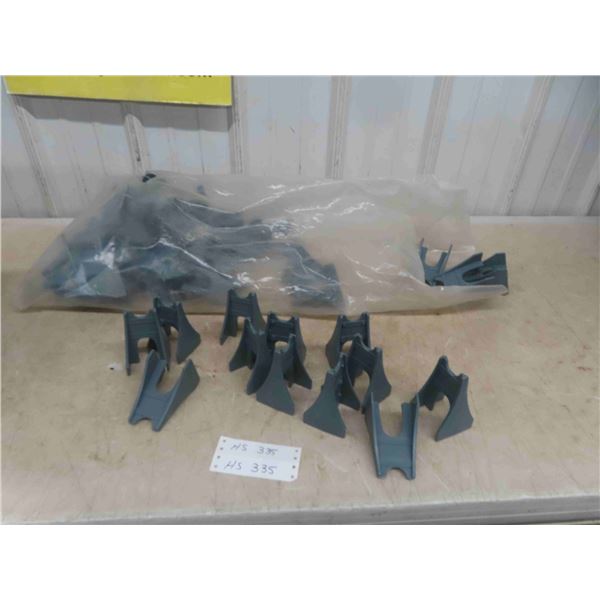 Bag of Concrete Rebar Stands (30)