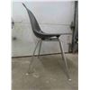 Image 5 : Herman Miller Chair