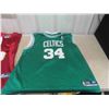 Image 5 : 3 Jerseys ; NBA Celtics Sz 2XL, CFL Alouettes Sz XL, NFL Red Skins Sz 50