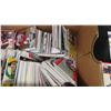 Image 10 : Shoe Box of Hockey Cards