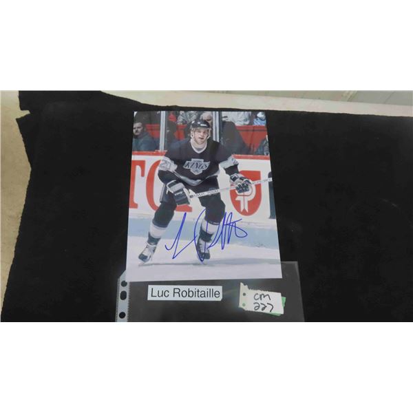 Autographed Luc Robitaille LA Kings 8  x 10 