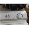 Image 4 : Maytag Performa Washing Machine, Oversize Capacity Plus / Quiet Series