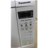 Image 3 : Panasonic Inverter Microwave