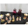 Image 4 : 33 Red Rose Tea Ornaments ; Nursery Rhymes, Three Bears, 5 Red Rose Tea Pots 