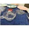 Image 3 : Glass Plate Lot ; 2 Glass Juicers, 4 Anchor Hocking lass Manhattan Clear