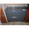 Image 1 : 2 Drawer Lateral Metal Cabinet 19" x 28" x 36"