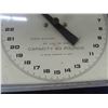 Image 3 : Vintage Hanson Dairy Scale Model 600