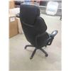 Image 4 : Executive Office Chair