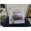 Image 1 : New Sunbeam Queen Plush Heated Blanket