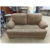 Image 1 : Couch - 62" wide