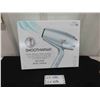 Image 1 : New Infiniti Pro Conair Smooth Wrap Hair Dryer