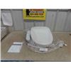 Image 1 : Brondell Swash SE400 Advanced Bidet Toilet Seat