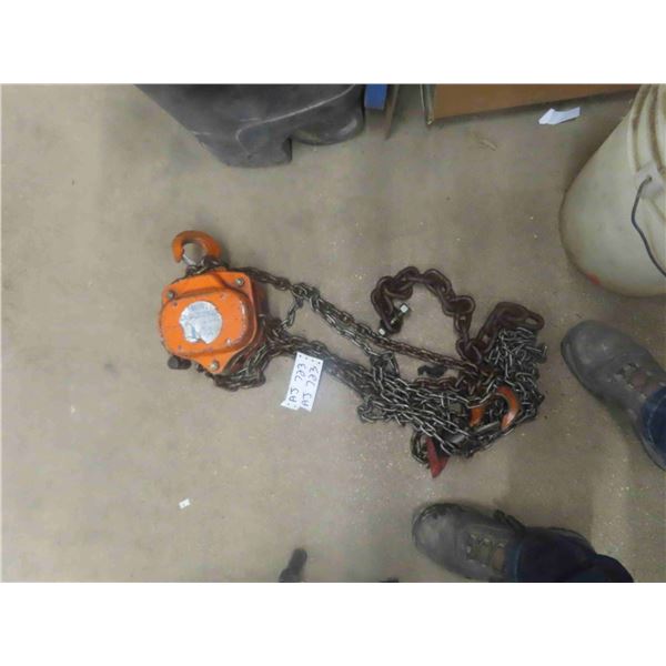 Chain Hoist - 1 Ton