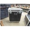 Image 1 : Fitted Hard Shipping Case with Casters 19" x 32" x 42"