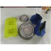 Image 6 : Pet Package ; Small Dog Clothing, Brushes, Bowls, Chockers, Leashes, Grooming