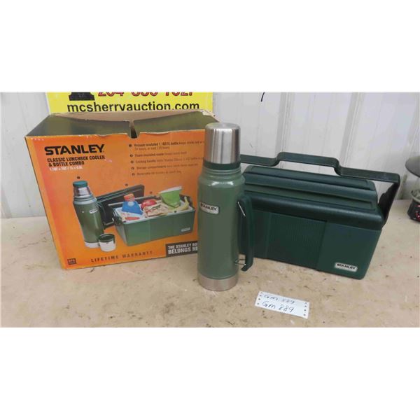 Stanley Classic Lunch Box Cooler + Bottle Combo - New in Box