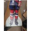 Image 5 : Young Wayne Gretzky 72" Tall - Carboard Campbell Soup Advertising Display