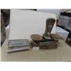 Image 1 : 2 Vintage Beam Scales