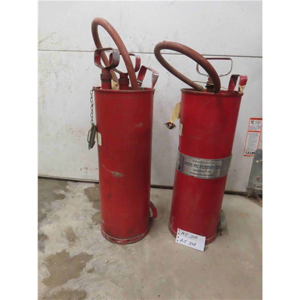 2 Pump Tank Extinguishers 2.5 Gal
