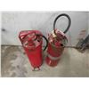 Image 5 : 2 Pump Tank Extinguishers 2.5 Gal