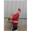 Image 6 : Santa Clause Blow Mold 41" Tall - 1 small break