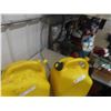 Image 5 : (4) 5 Gal Gas Cans