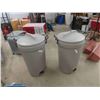 Image 1 : 2 Rubbermaid Garbage Cans with Lids