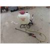 Image 1 : Backpack Yard Sprayer