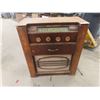 Image 1 : Viking Cabinet Stereo with Record Player - Vintage 14" x 28" x 31"
