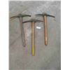 Image 1 : 3 Pick Axes
