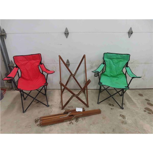 2 Fold Up Yard Chairs, 2 Wooden Framed Chairs
