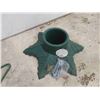 Image 3 : Metal Heavy Duty Extra Large Tree Stand + Plastic Tree Stand