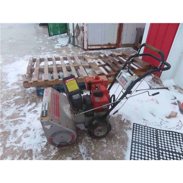 Craftsman 5HP 23" Snowblower - runs but needs tune up - fixer  upper