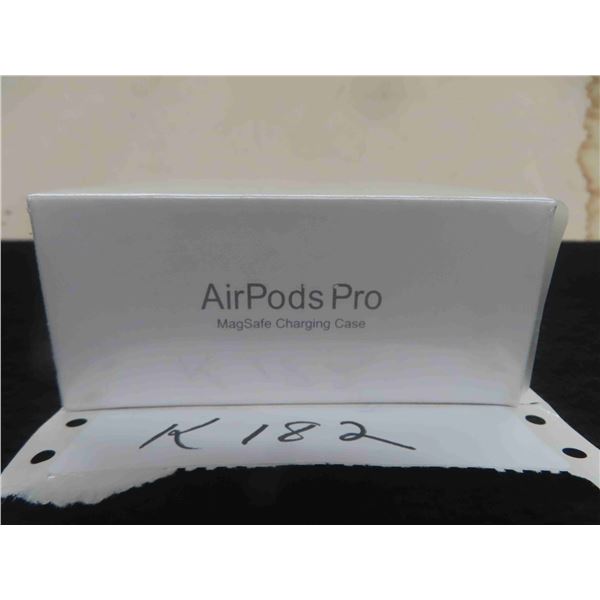 New Apple Air Pods Pro with Wireless Charging Case