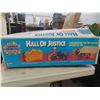 Image 3 : Vintage DC Super Powers Collection Hall of Justice - has most Decals, Vehicle Pad, 