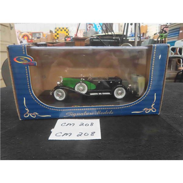 1934 Duesenbergg 1:32 Scale Die Cast