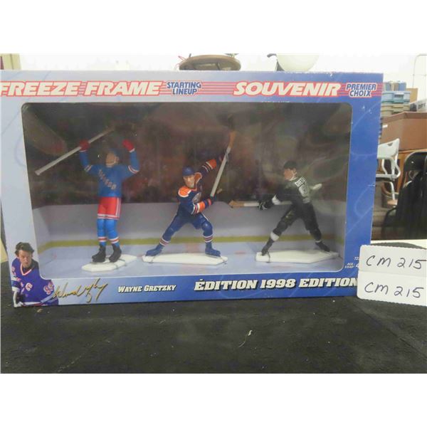 Wayne Gretzky Triple Figure Collection