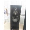 Image 4 : 2 Hitachi 50w Speakers
