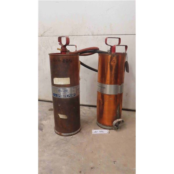 2 Copper Pump Tank Extinguisher 2.5 Gal
