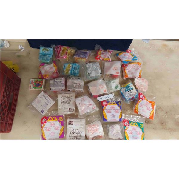 24 Sealed in Package McDonalds Happy Meal Toys Muppet Babies, Flintstones, 