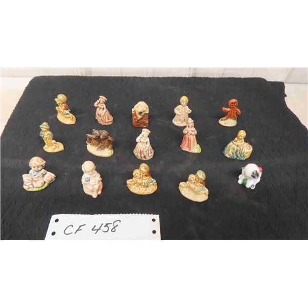 14 Red Rose Tea Figurines - Nursery Rhymes Including Gingerbread Man