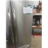 Image 4 : Frigidaire Gallery French Door Refrigerator with Bottom Freezer + Ice/ Water Dispenser- 