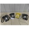 Image 1 : 4 Vintage Rotary Desk Phones