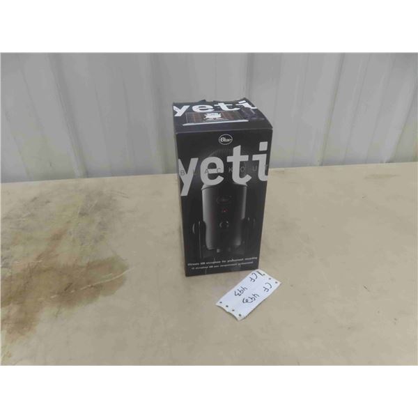 New yeti Blue USB Microphone
