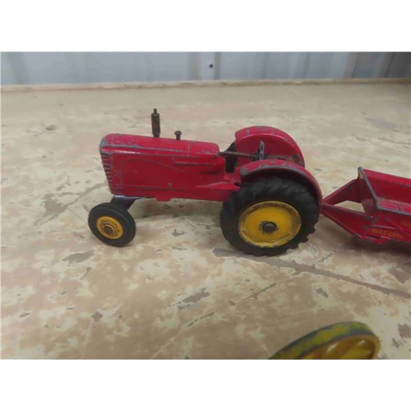 Dinky Tractor Massey Harris  + 3 Implement - Vintage