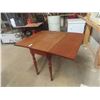 Image 4 : Country Drop Leaf Table ; Extended 28.5" x 38" x45" , Stored ; 28.5" x 19" x 45"