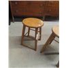 Image 4 : 3 Wooden Stools 13" x 18"