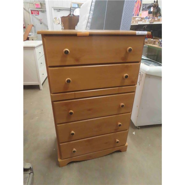 Modern 5 Drawer Dresser 19" x 30.5" x 50"