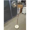 Image 1 : Floor Lamp