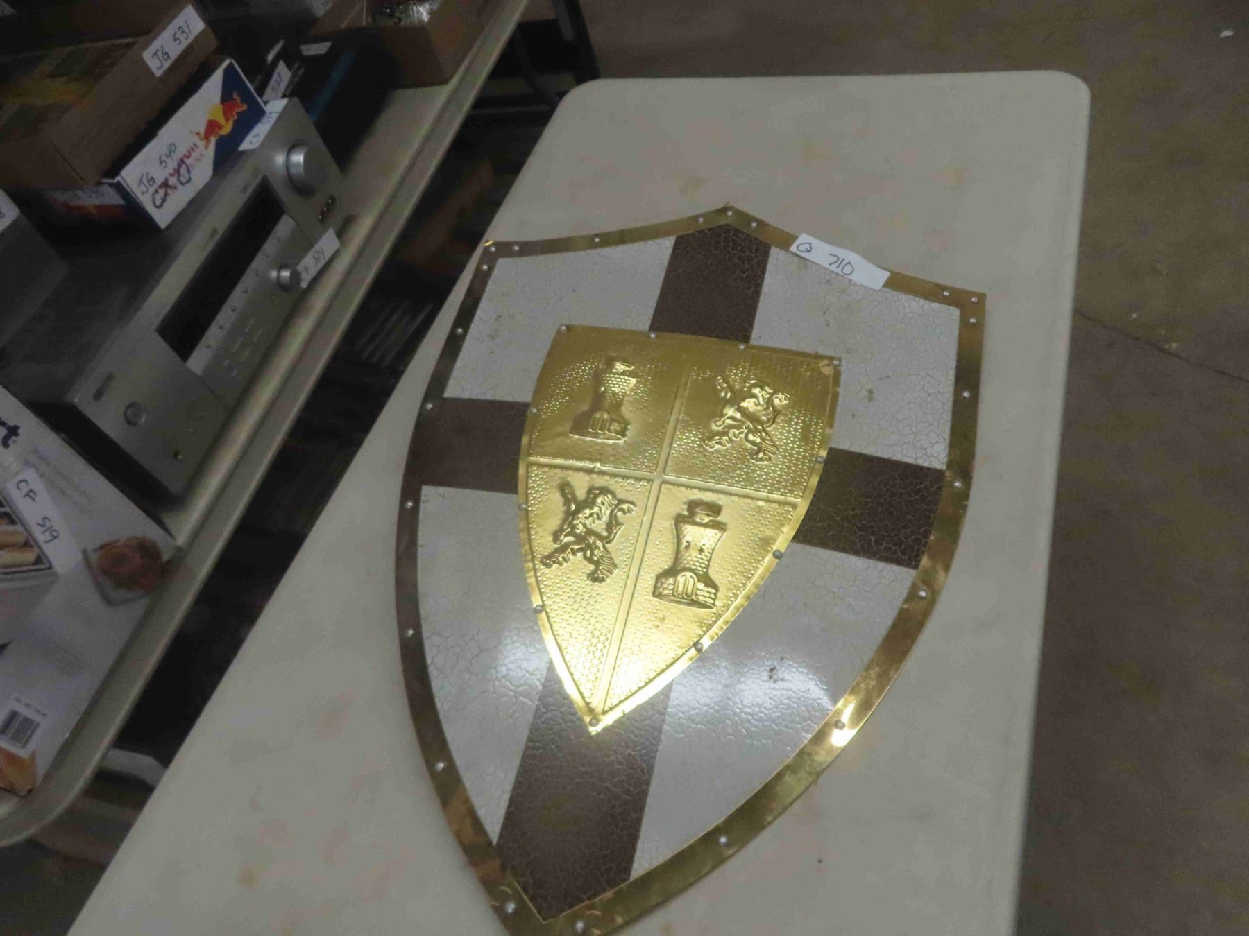Display Metal Shield Wall Mount Medieval Shield Display 18